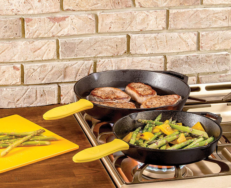 Lodge L10SK3BS Boy Scouts of America Pre-Seasoned Cast-Iron Skillet, 12-inch